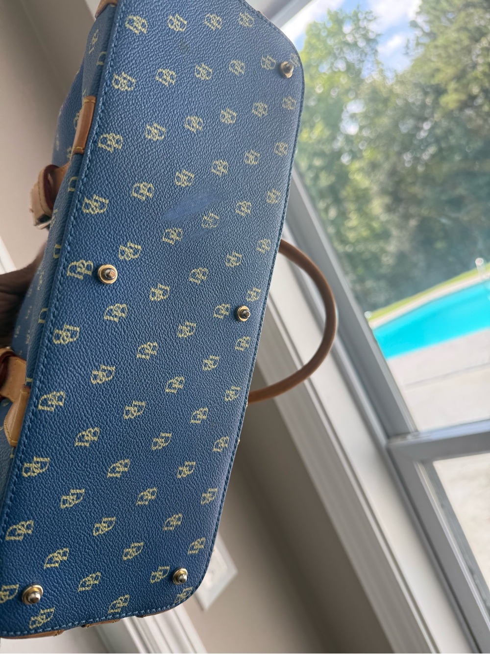 Vintage Dooney & Bourke Purse - Picture 5 of 10